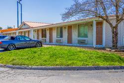 Cozy Garden Inn By OYO Hwy 40 Richmond