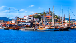 Marmaris Tatil Rehberi: Doğal Güzelliklerin ve Unutulmaz Deneyimlerin Keyfini Çıkarın