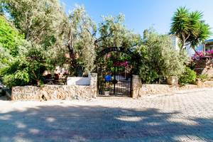 Eucalyptus Pension