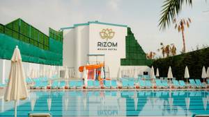 Rizom Beach Hotel