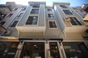 Kinzi House Apart Hotel
