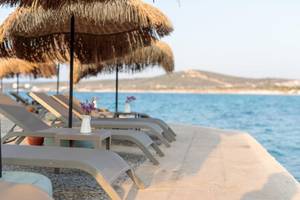 Cumbalıca Beach Hotel