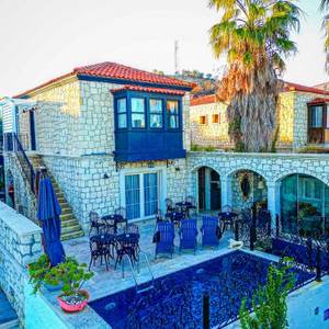 Fedora Alaçatı Otel