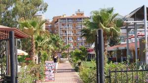 Senza İnova Beach Hotel