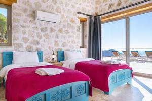 Villa Joy-01