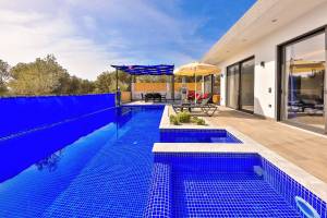 Villa Dido 2