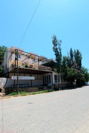 Teacher Pansiyon