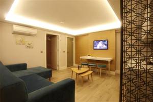 Carina Park Suites