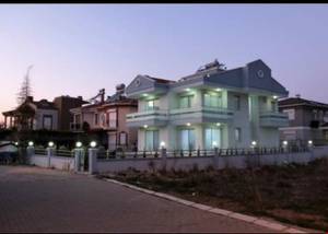 Blue House Villa