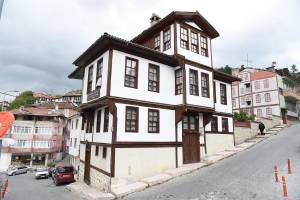 Mazlumcuoğlu Konak Oteli