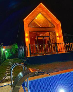 Çiçek Bungalov