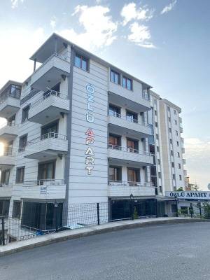Özlü Apart