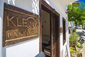 Kleo Pension