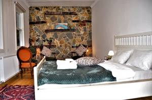 Rooftop Balat Rooms & Apartments