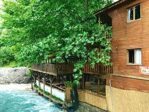 Kapuzbasi Selalesi Sahin Motel
