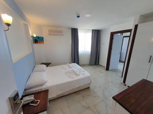 Rugged Hotels