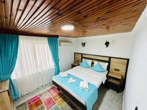 La Maison Bleue Hotel