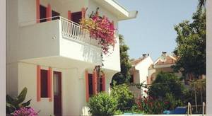 Flower Villa Apart
