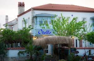 Alacati Flora Hotel