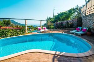 Villa Papatya