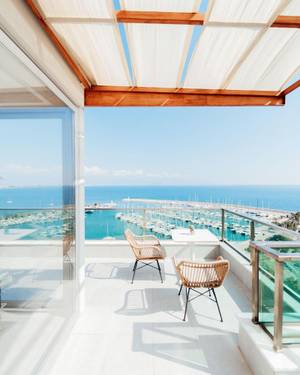 Fortunella Suites