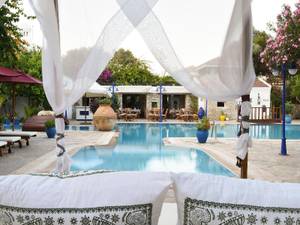 Marphe Hotel Suite And Villas