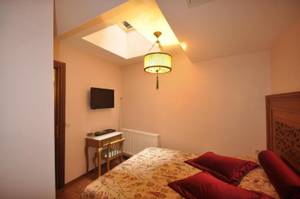 Merial Hotel
