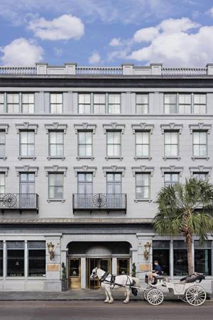 Market Pavilion Hotel