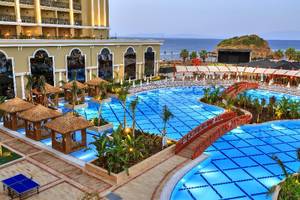 Sunis Efes Royal Palace Resort & Spa Hotel