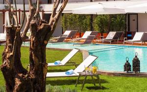Mola Cunda Hotel
