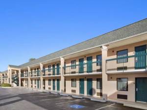 Wingate By Wyndham Columbia / Lexington