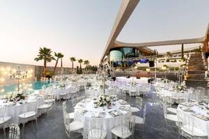 Doubletree By Hilton Izmir Airport