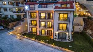 Lobelya Suites
