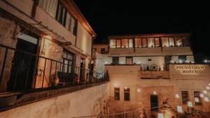 Young Cave Hotel
