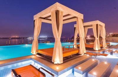 Royal Central The Palm