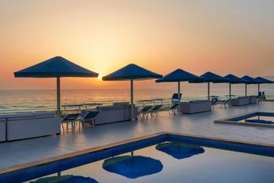 Pickalbatros White Beach Resort Adults Only
