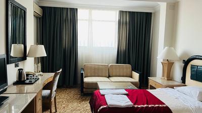 Taş Saray Bardakçı Oteli