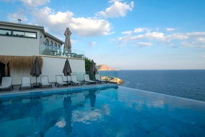 Ada Port Hotel - Yetişkin Oteli