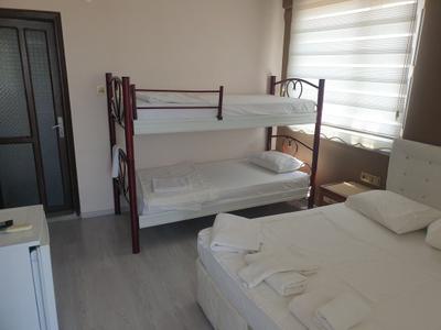 Grand Kent Hotel