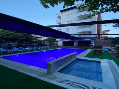 Kadeer Hotel