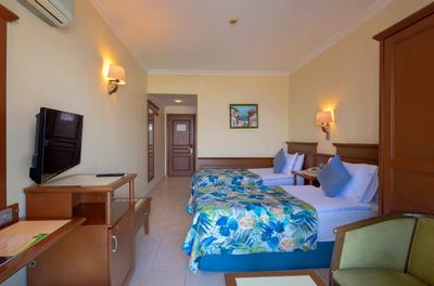 Quattro City Seaport Hotel