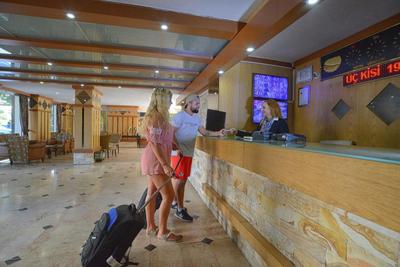 Bulvar Hotel