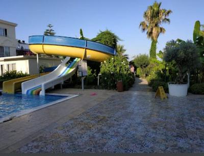 Club Marakesh Beach Hotel