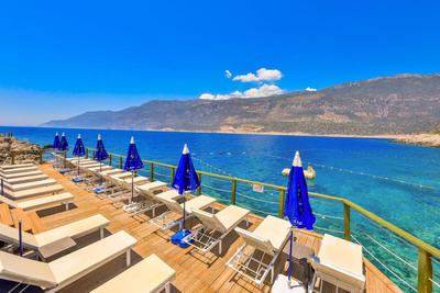 Atalante Hotel
