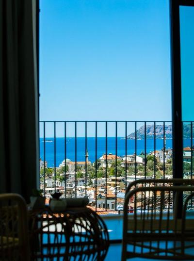Carruba Boutique Hotel