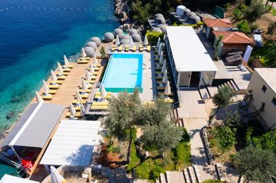 Green Beach Hotel