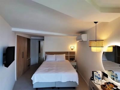 Peninsula Gardens Hotel