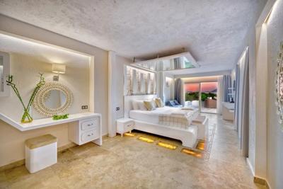 Peninsula Gardens Hotel