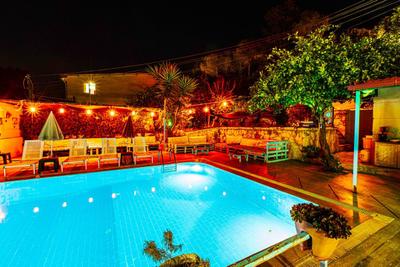 Tuthaliya Otel