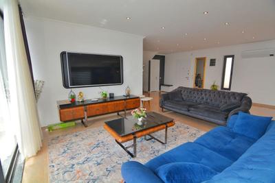 Villa Phantom